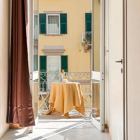 Casa Dei Mille * La Spezia